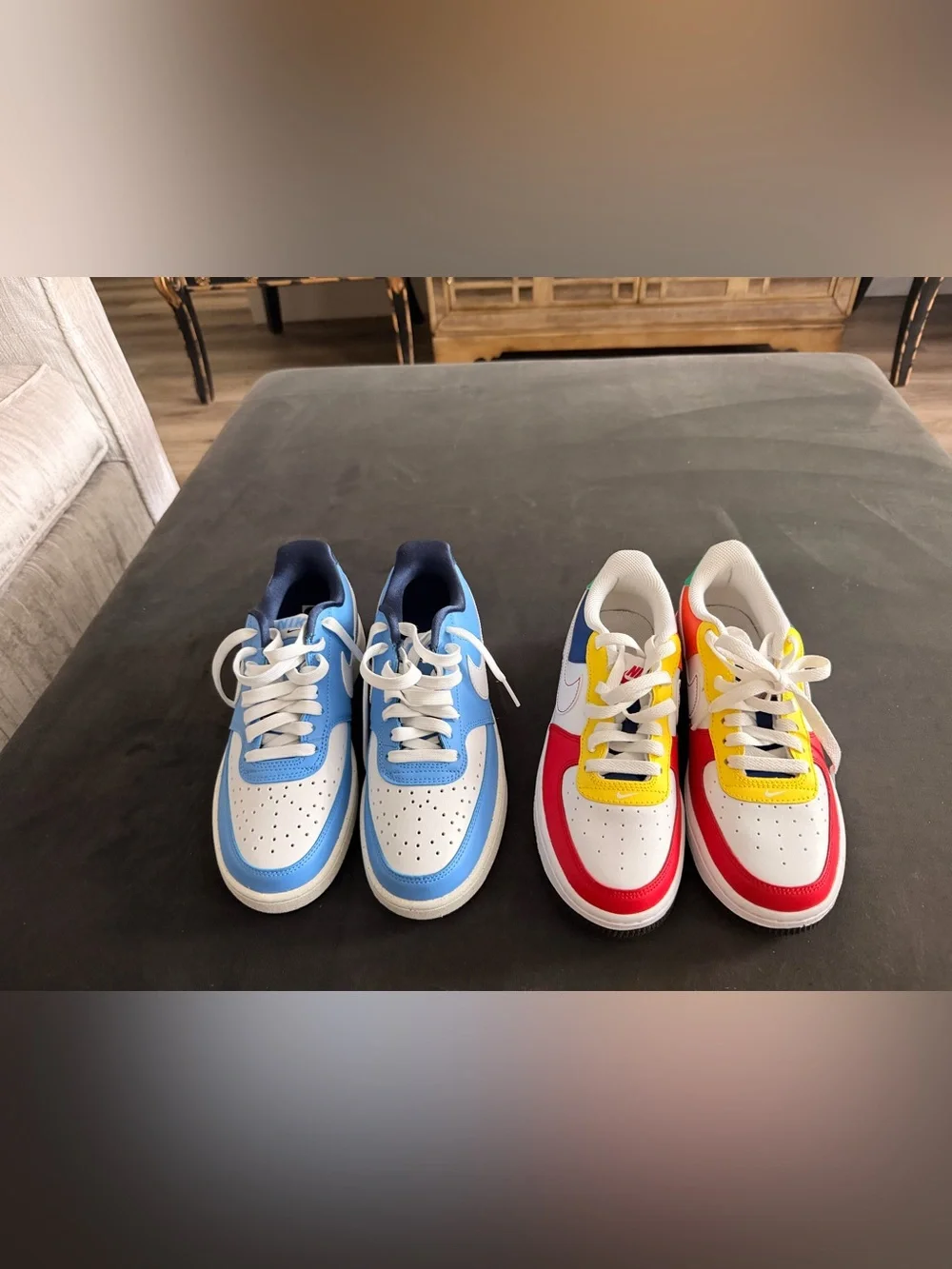 Nike Low-Top Sneakers in Light Blue, Navy and White